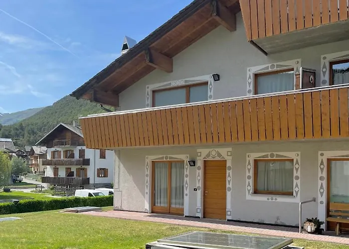 Fiore Dell'alpe Apartment *