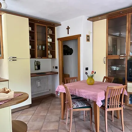 Fiore Dell'alpe Apartment
